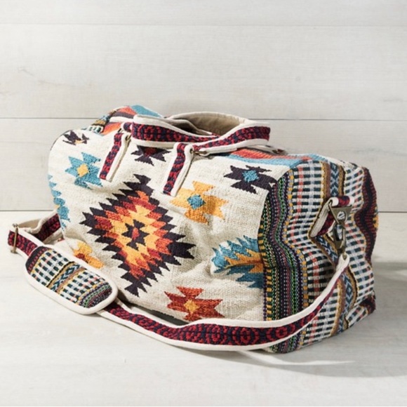 NEW Navajo Aztec Woven Weekender Duffle Bag - Picture 8 of 8